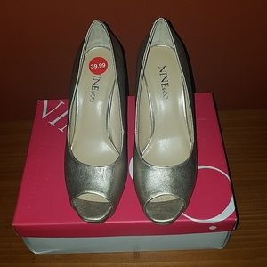 NIB Gold Open Toe Pumps
